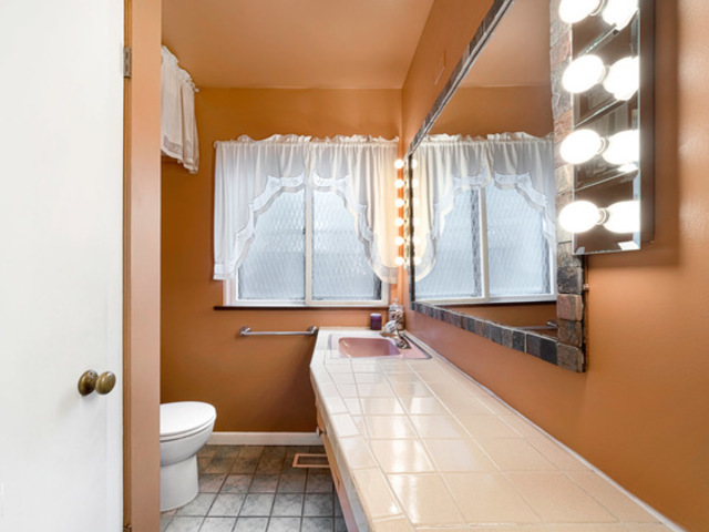 130 Prairie Avenue Wilmette, IL 60091 - Photo 11 of 24