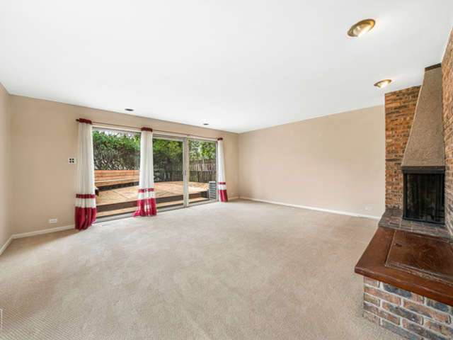 130 Prairie Avenue Wilmette, IL 60091 - Photo 4 of 24