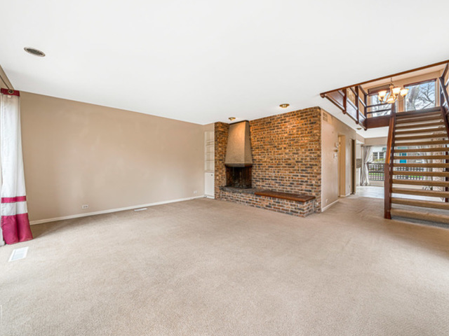 130 Prairie Avenue Wilmette, IL 60091 - Photo 6 of 24