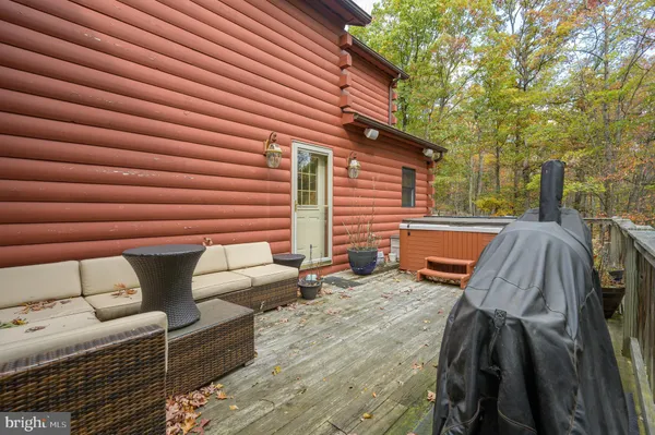 $585,000 | 456 Parkside Terrace, Berkeley Springs, WV 25411