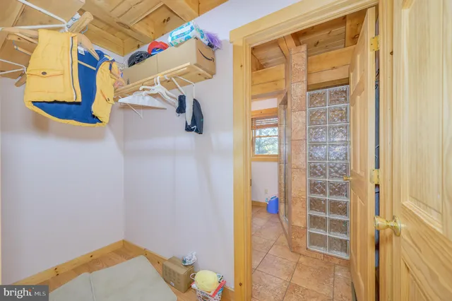 $585,000 | 456 Parkside Terrace, Berkeley Springs, WV 25411