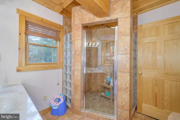 $585,000 | 456 Parkside Terrace, Berkeley Springs, WV 25411