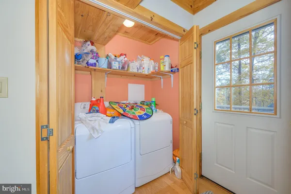 $585,000 | 456 Parkside Terrace, Berkeley Springs, WV 25411