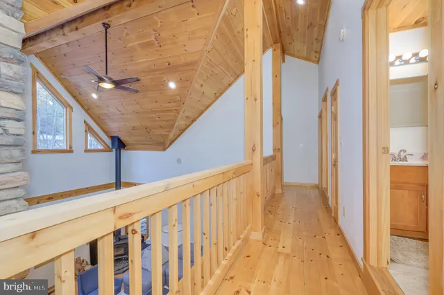 $585,000 | 456 Parkside Terrace, Berkeley Springs, WV 25411