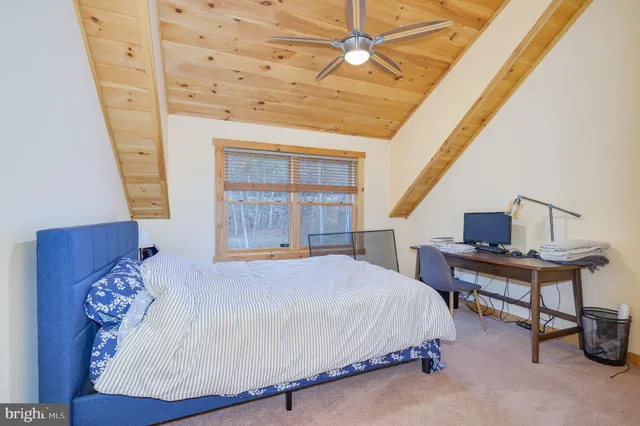 $585,000 | 456 Parkside Terrace, Berkeley Springs, WV 25411