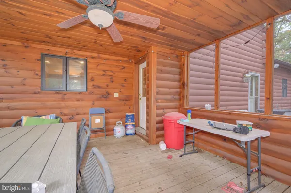 $585,000 | 456 Parkside Terrace, Berkeley Springs, WV 25411