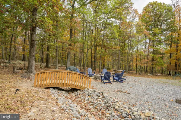 $585,000 | 456 Parkside Terrace, Berkeley Springs, WV 25411