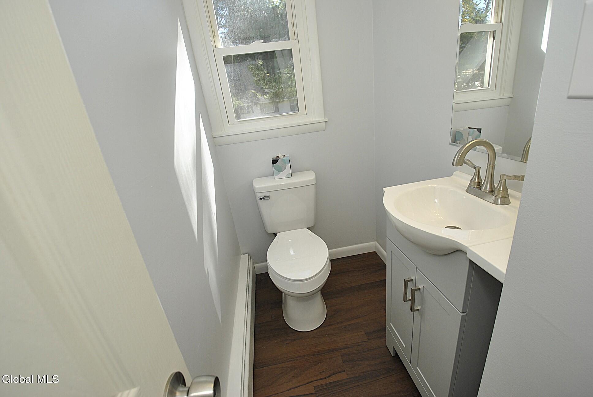 49 Delafield Drive Colonie, NY 12205 - Photo 11 of 29 _DSC0960-0