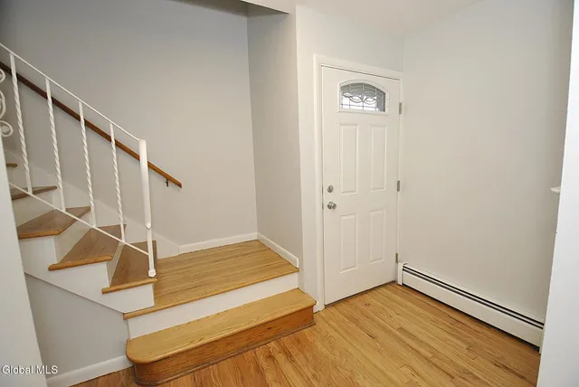 $2,400 | 49 Delafield Drive, Colonie, NY 12205