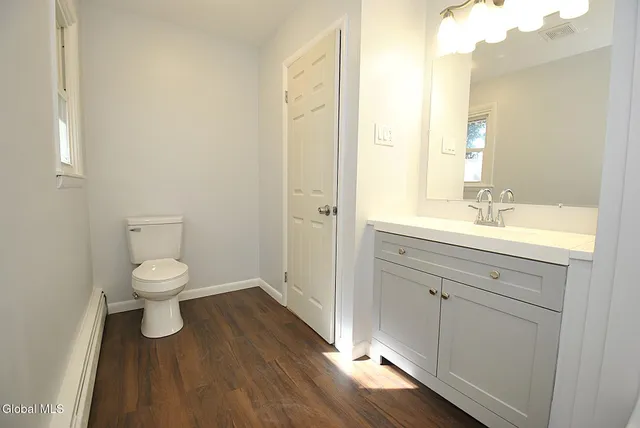 $2,400 | 49 Delafield Drive, Colonie, NY 12205