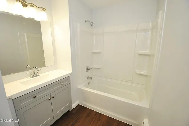 $2,400 | 49 Delafield Drive, Colonie, NY 12205