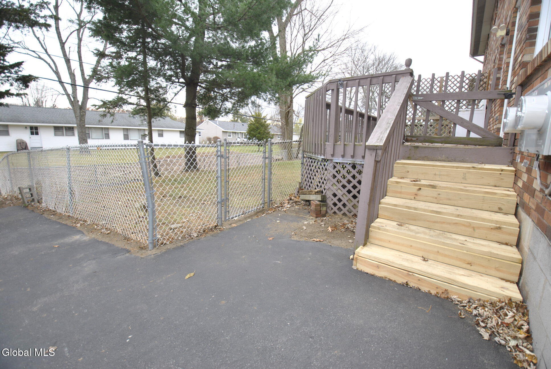 49 Delafield Drive Colonie, NY 12205 - Photo 25 of 29 _DSC0006