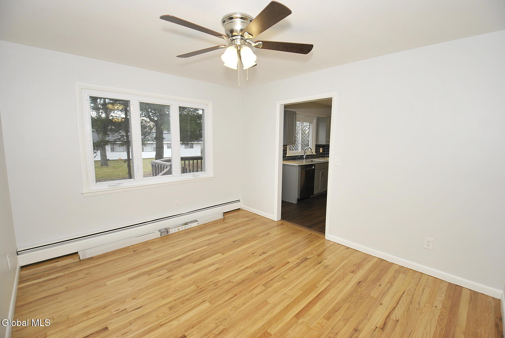 49 Delafield Drive Colonie, NY 12205 - Photo 9 of 29 _DSC0011