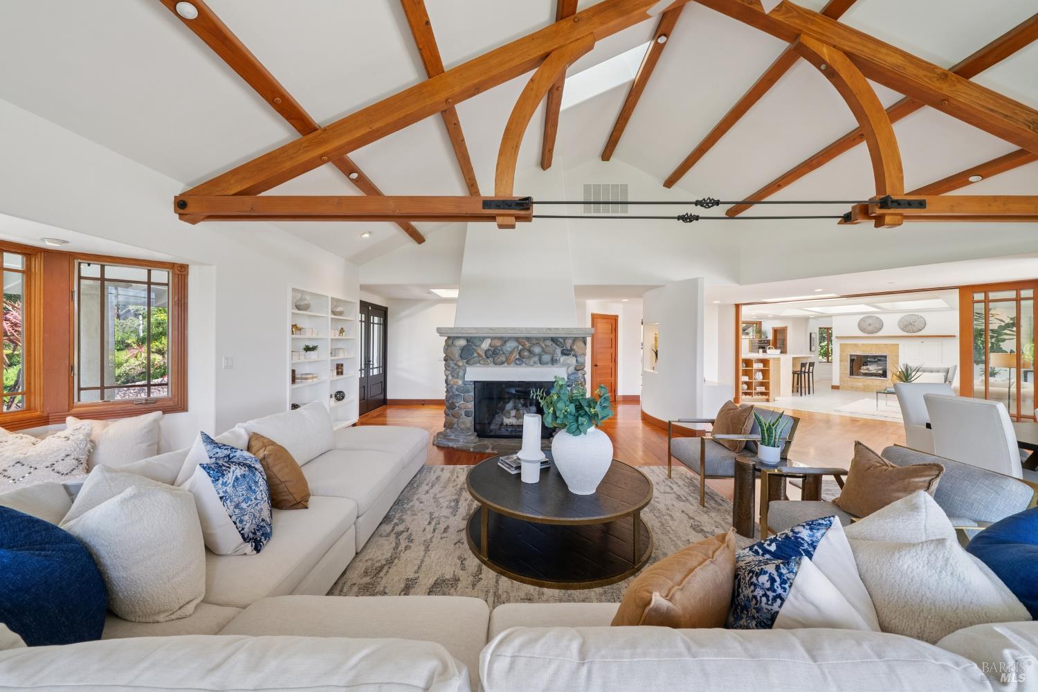 176 Highland Avenue San Rafael, CA 94901 - Photo 15 of 78