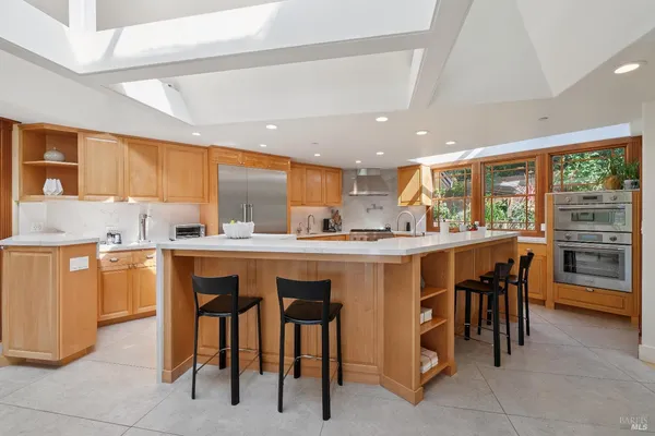 $3,995,000 | 176 Highland Avenue, San Rafael, CA 94901