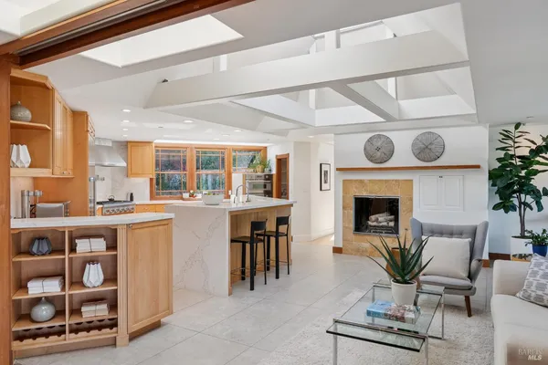 $3,995,000 | 176 Highland Avenue, San Rafael, CA 94901