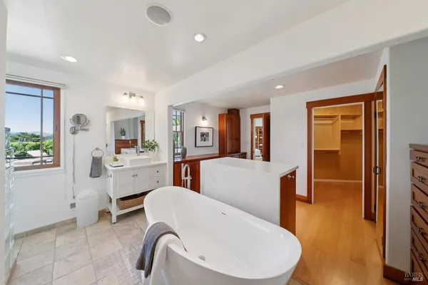 $3,995,000 | 176 Highland Avenue, San Rafael, CA 94901