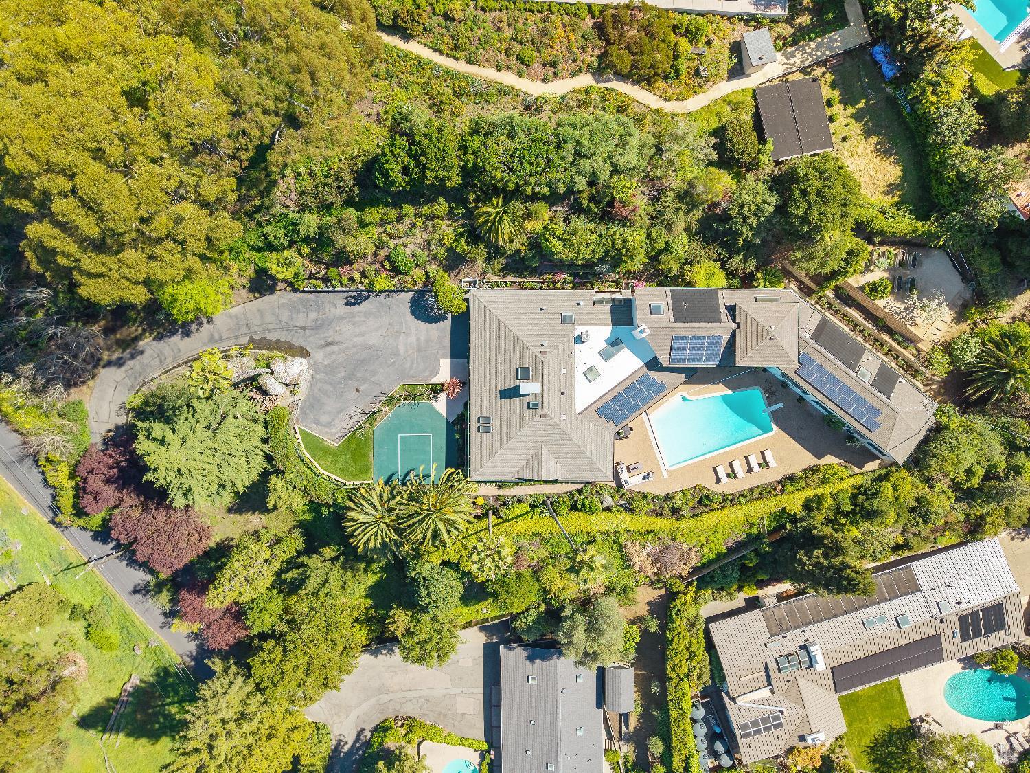 176 Highland Avenue San Rafael, CA 94901 - Photo 6 of 68