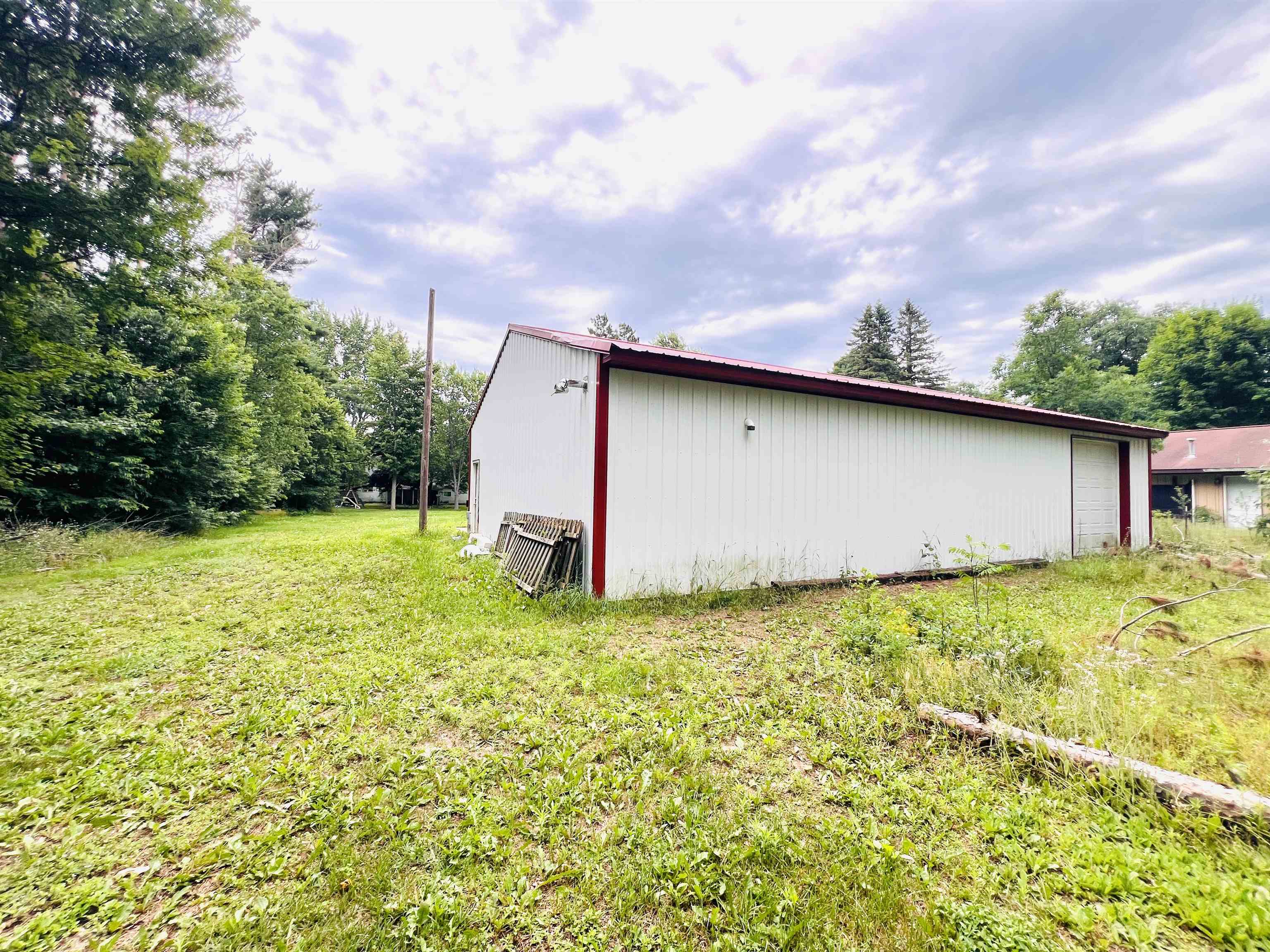 259 North Morey Road Lake City, MI 49651 - Photo 12 of 47