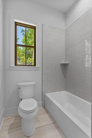 $999,922 | 2013 Forest Glen Court, Tallahassee, FL 32303