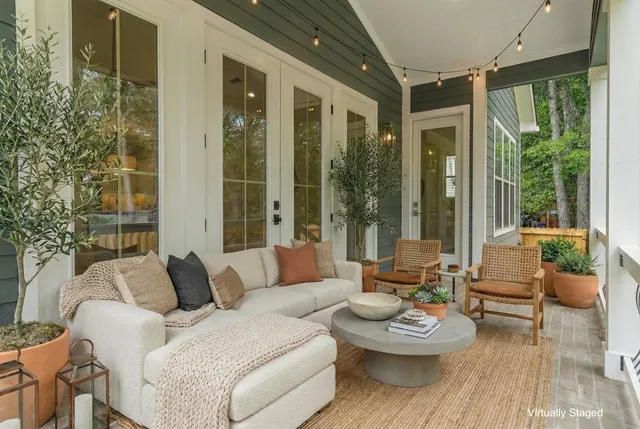 $999,922 | 2013 Forest Glen Court, Tallahassee, FL 32303