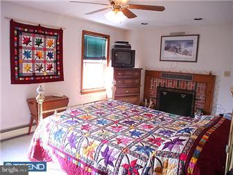 11 Ford Road Nottingham, PA 19362 - Photo 9 of 12 Bedroom - Main