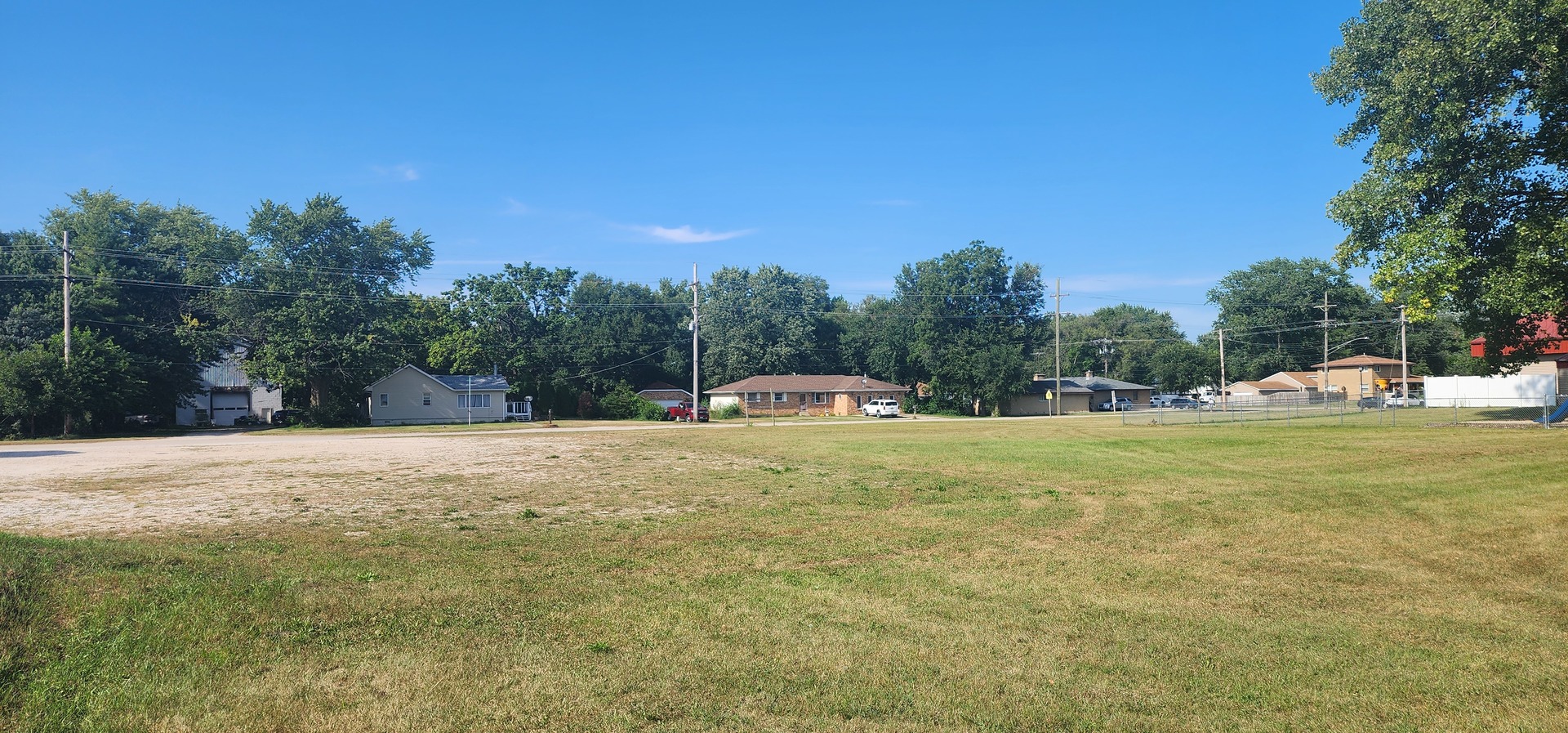 549 West Kennedy Road Braidwood, IL 60408 - Photo 6 of 17 a swimming pool view