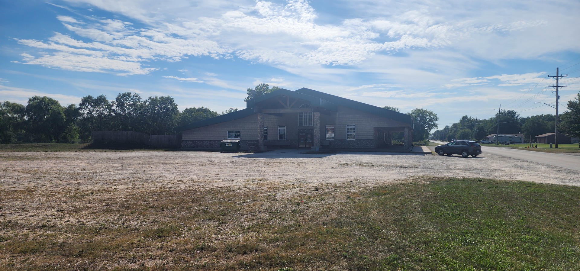 549 West Kennedy Road Braidwood, IL 60408 - Photo 8 of 17 a view of outdoor space with city view