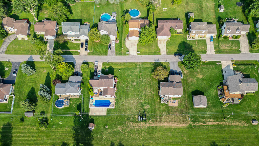3894 Brookside Drive Crown Point, IN 46307 - Photo 2 of 4 an aerial view of multiple house