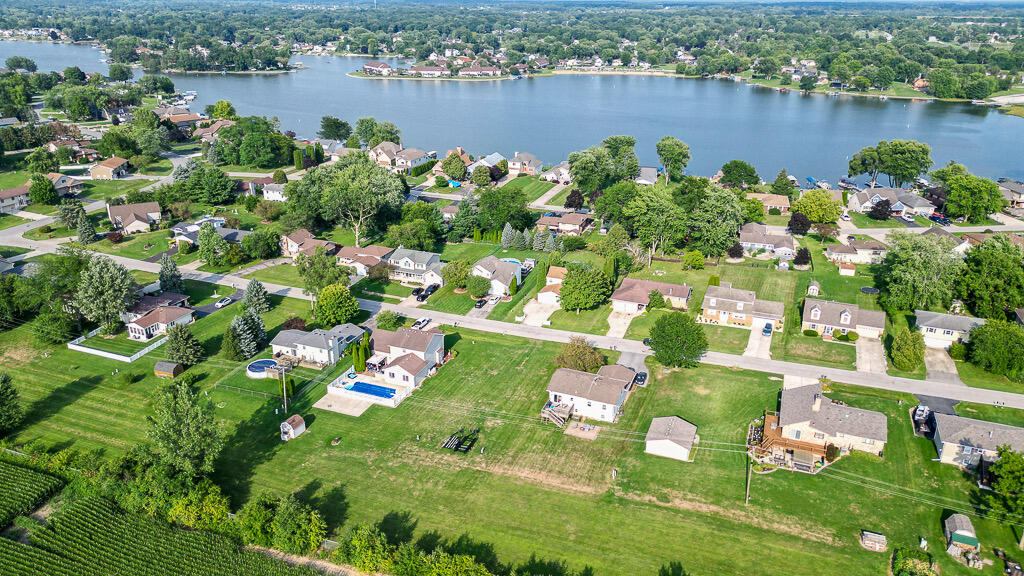 3894 Brookside Drive Crown Point, IN 46307 - Photo 4 of 4 a view of a lake with a park