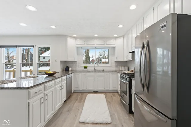 $619,899 | 11845 Discovery Circle, Indianapolis, IN 46236