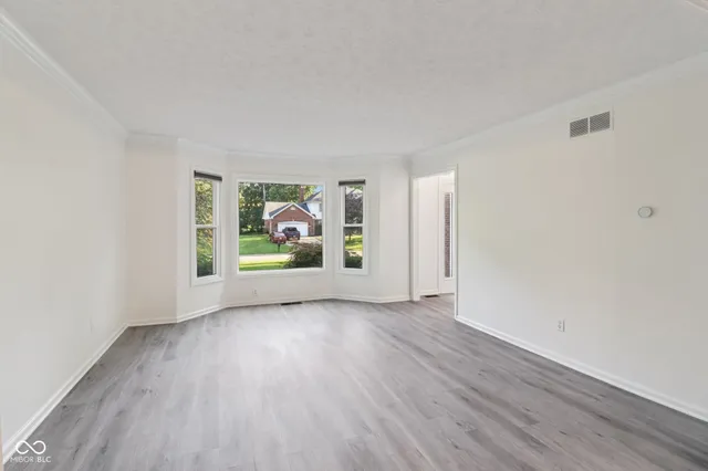 $619,900 | 11845 Discovery Circle, Indianapolis, IN 46236