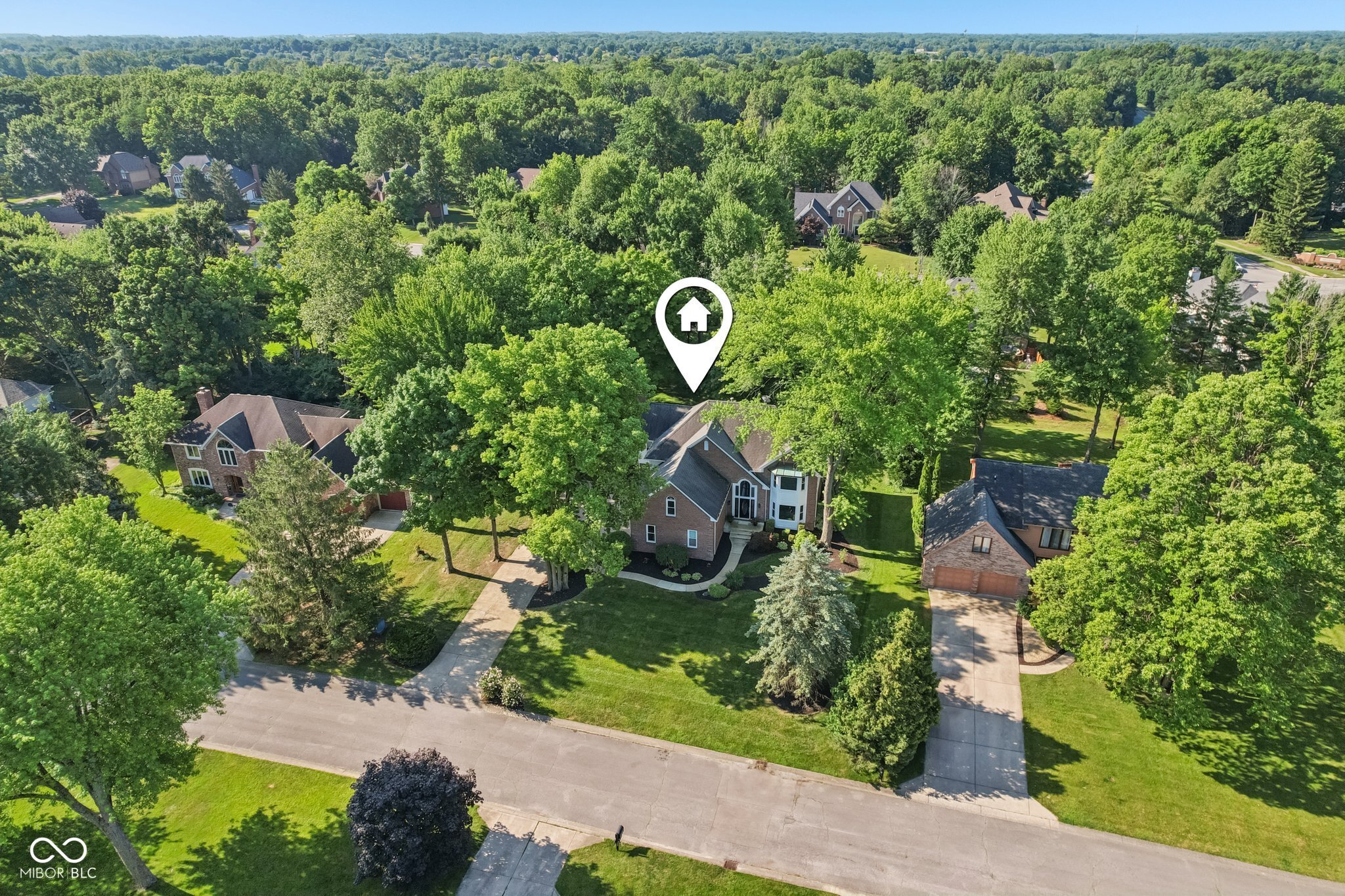 11845 Discovery Circle Indianapolis, IN 46236 - Photo 3 of 55