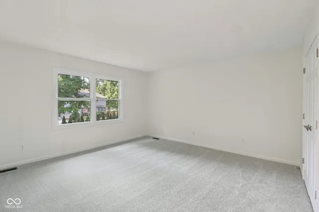 $619,900 | 11845 Discovery Circle, Indianapolis, IN 46236