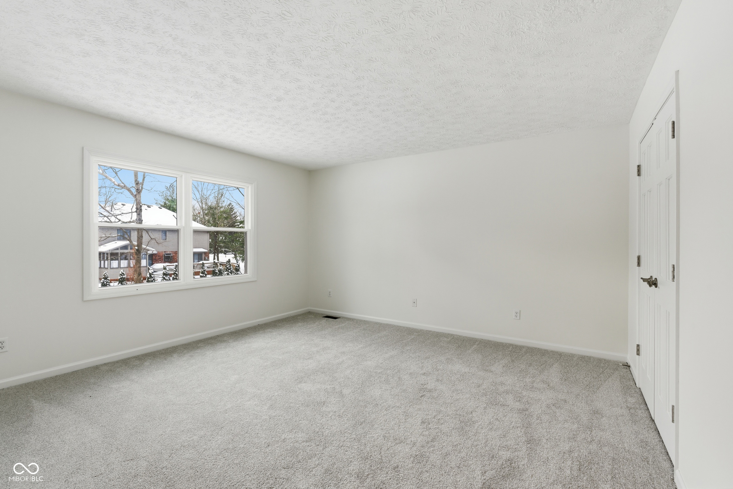 11845 Discovery Circle Indianapolis, IN 46236 - Photo 37 of 55