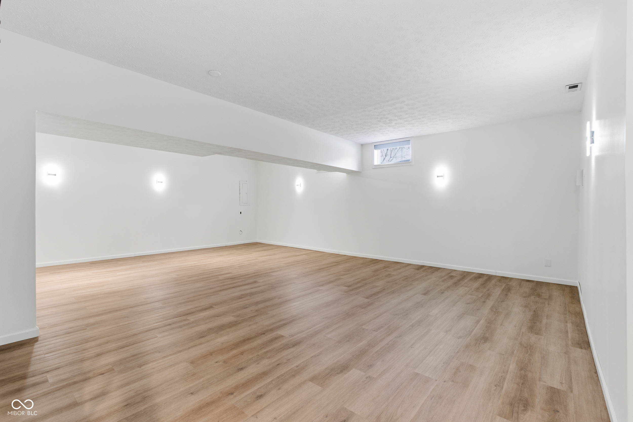 11845 Discovery Circle Indianapolis, IN 46236 - Photo 40 of 55