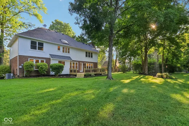 $619,900 | 11845 Discovery Circle, Indianapolis, IN 46236