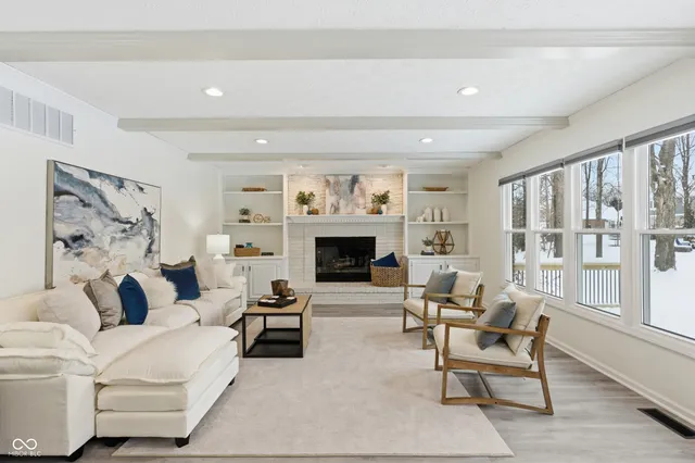 $619,899 | 11845 Discovery Circle, Indianapolis, IN 46236