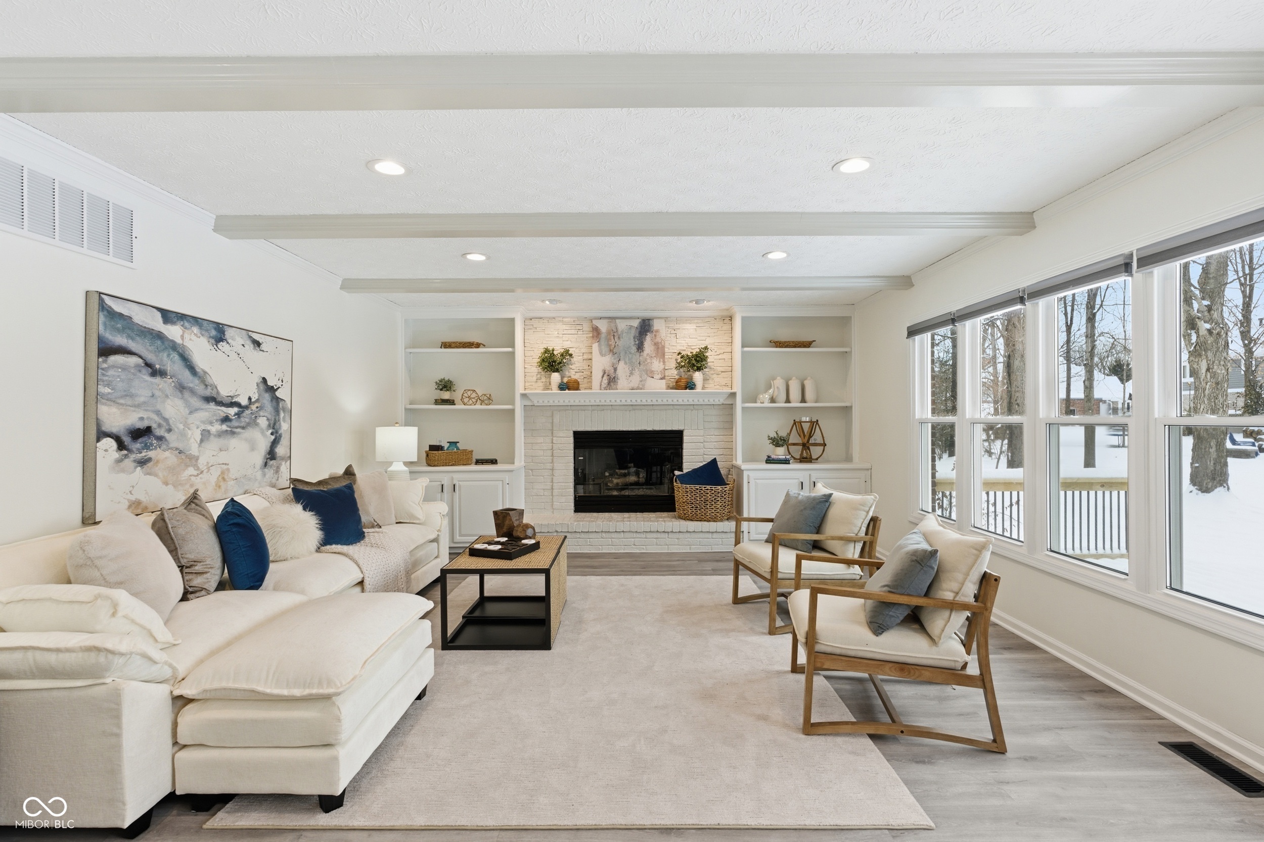 11845 Discovery Circle Indianapolis, IN 46236 - Photo 10 of 55