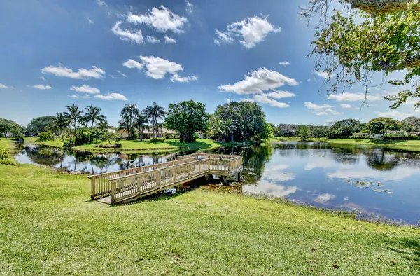 $1,275,000 | 2402 Northwest 30th Street, Boca Raton, FL 33431
