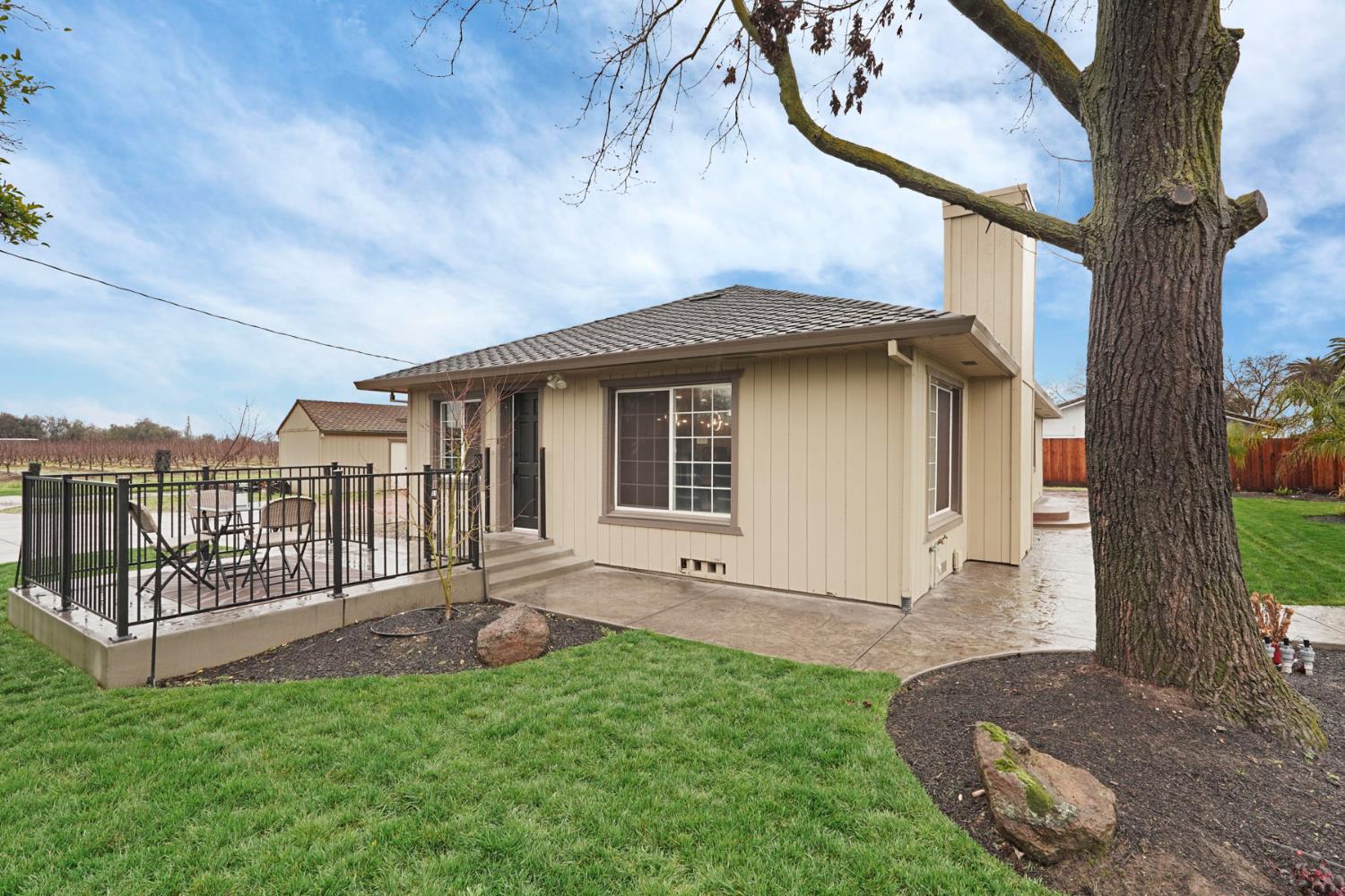 2948 East Woodbridge Road Acampo, CA 95220 - Photo 31 of 48