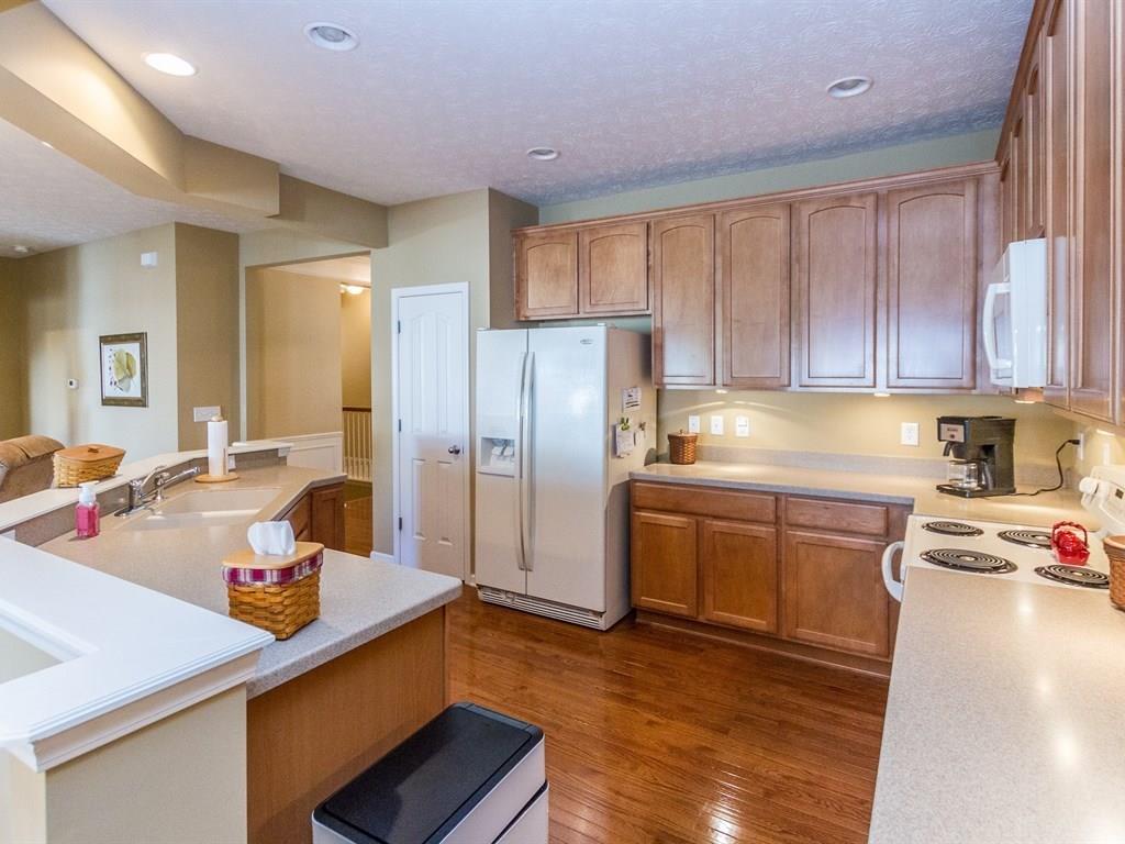 12976 Ratliff Run Fishers, IN 46037 - Photo 11 of 24 Gallery Image 11
