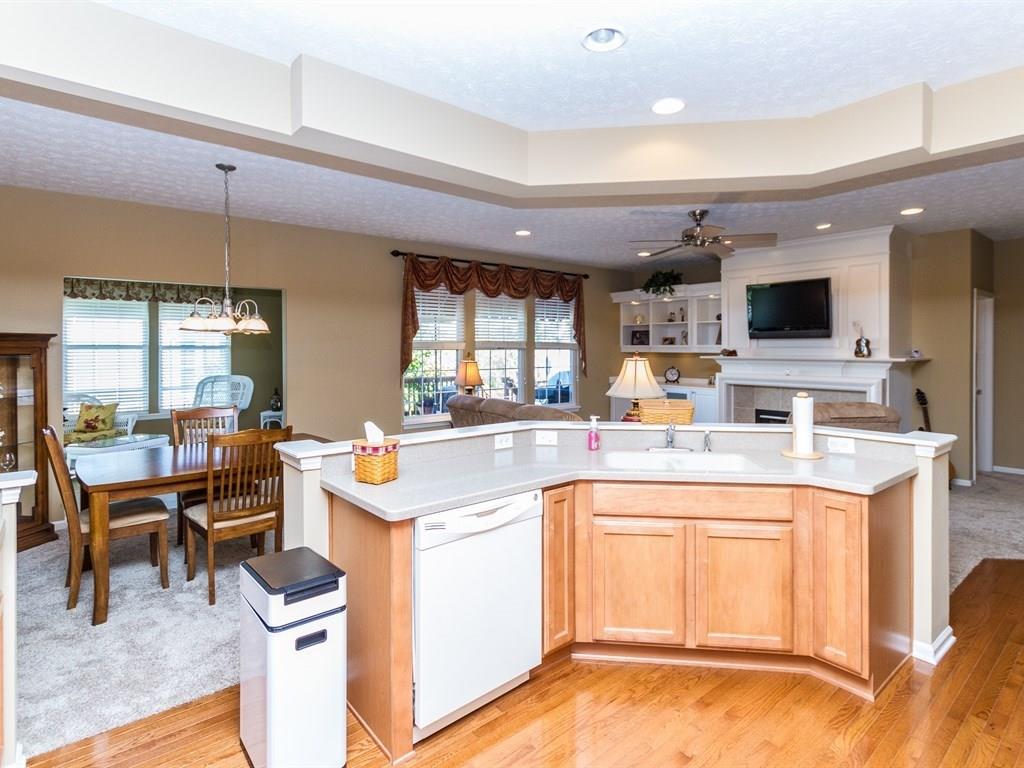 12976 Ratliff Run Fishers, IN 46037 - Photo 13 of 24 Gallery Image 13