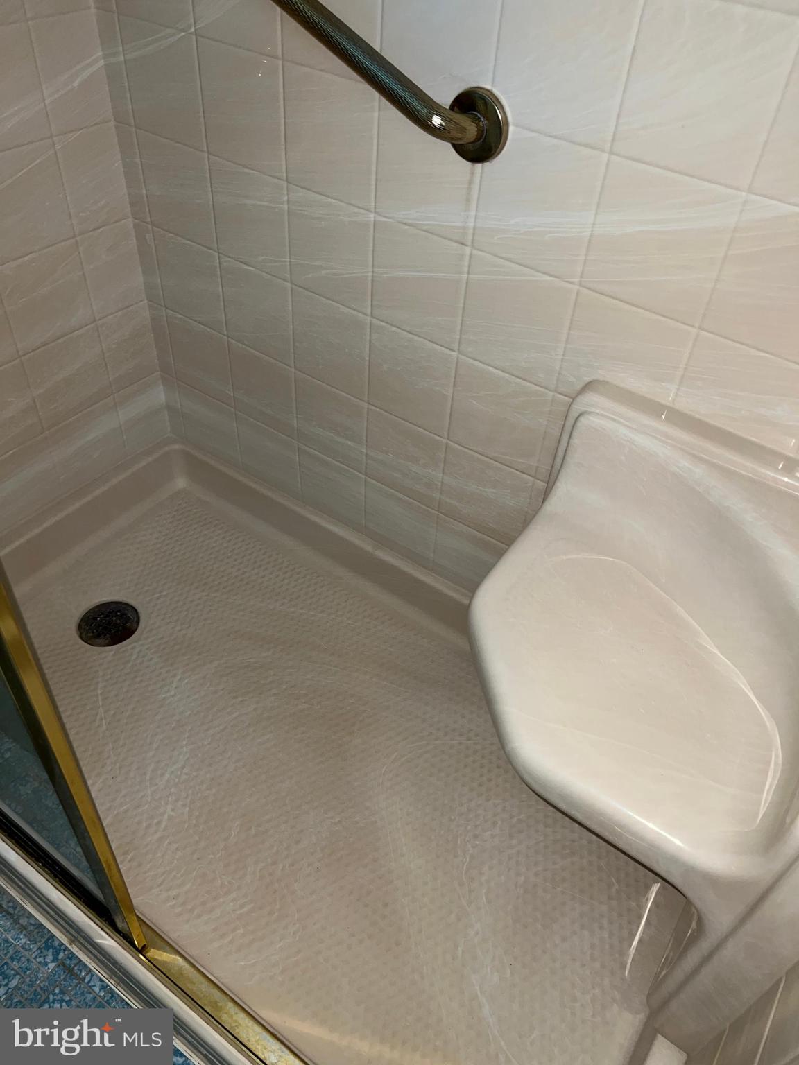 777 Queenstown Road Severn, MD 21144 - Photo 20 of 28 Interior