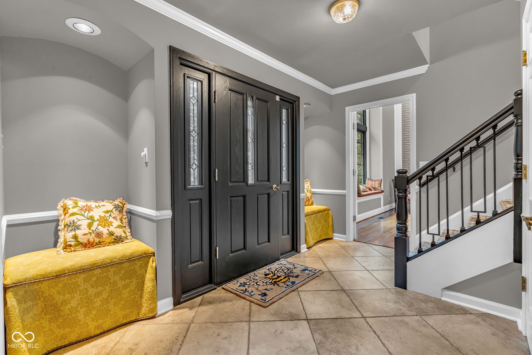 1213 Alderly Road Indianapolis, IN 46260 - Photo 4 of 65