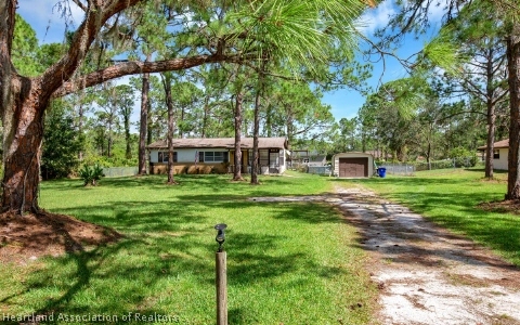 5732 Wolf Road Sebring, FL 33875 - Photo 7 of 13 Gallery Image 7