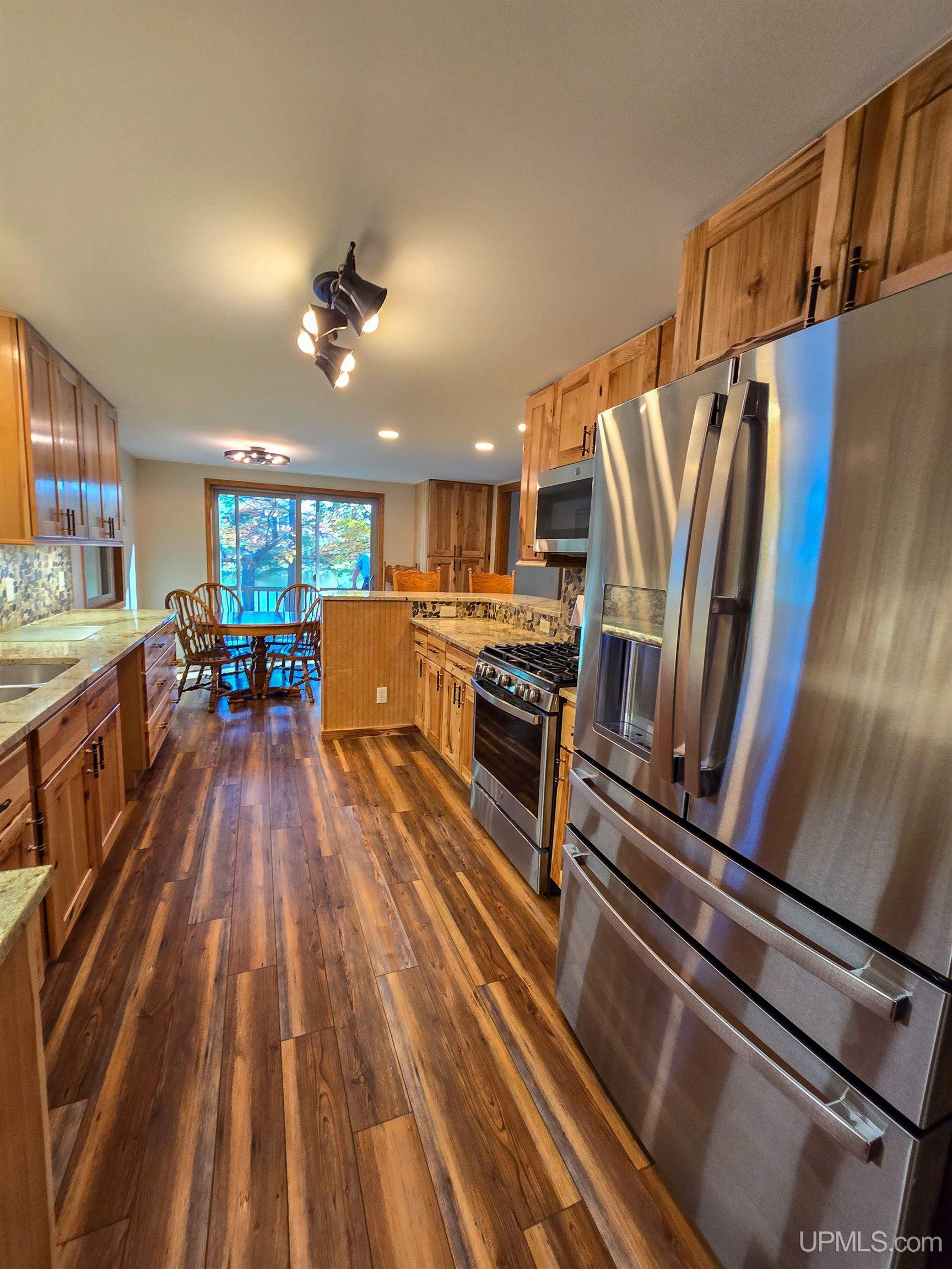 3954 Hayward Road Munising, MI 49862 - Photo 36 of 73