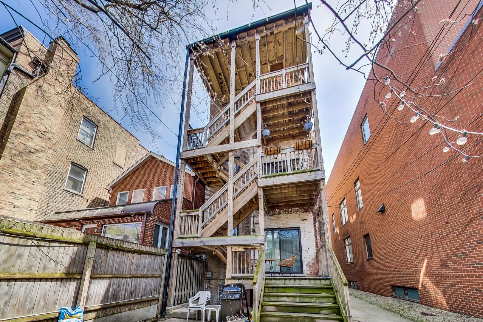 2018 North Mohawk Street, Unit 3 Chicago, IL 60614 - Photo 25 of 29