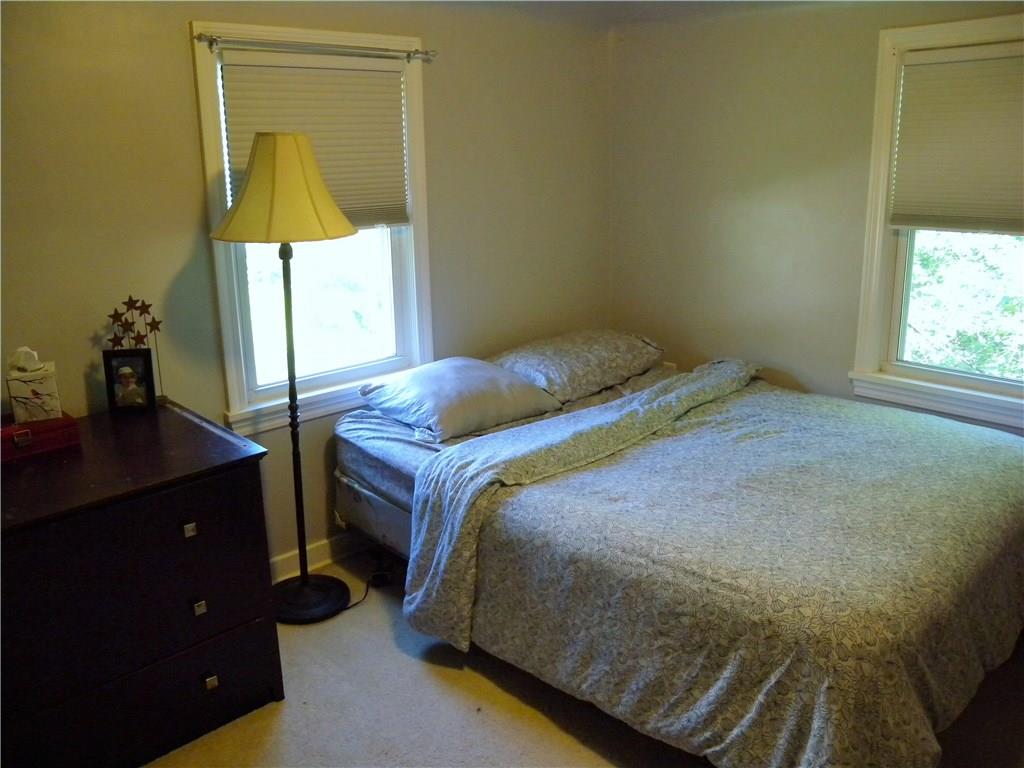 4753 Doyle Road Pittsburgh, PA 15227 - Photo 18 of 25 BEDROOM