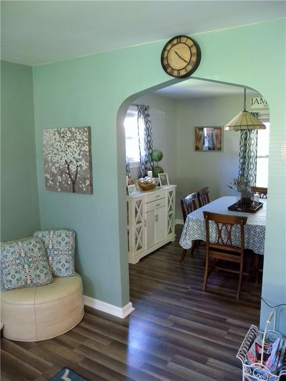 4753 Doyle Road Pittsburgh, PA 15227 - Photo 7 of 25 ARCHWAY TO DINING ROOM
